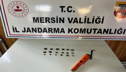 Mersinde Bizans ve Roma dönemine ait sikkeler ve yüzük ele geçirildi