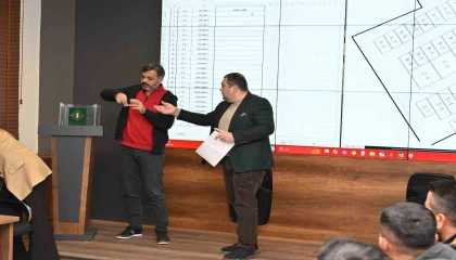 Osmaniyede geçici prefabrik iş yerlerinin kura çekimi yapıldı