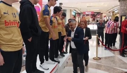 Osmaniyede okullar arası bowling turnuvası sona erdi