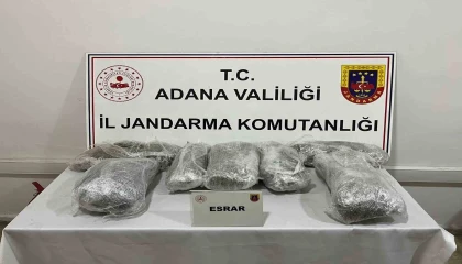 Otomobilde 6 kilogram uyuşturucu ele geçirildi
