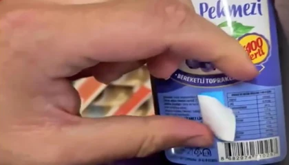 Pekmezin üzerindeki Şubat 2023 son kullanma tarihini etiketle gizlediler