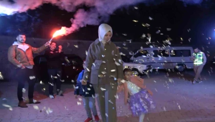 Şehit kızı Yağmura yürekleri ısıtan doğum günü sürprizi
