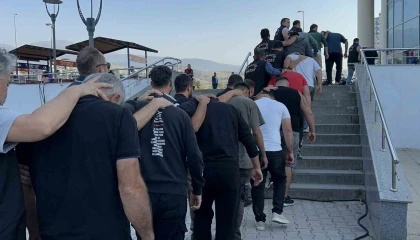 Uygulama noktalarını paylaşmak için grup kurdukları gerekçesiyle gözaltına alınan 13 şahıs serbest kaldı