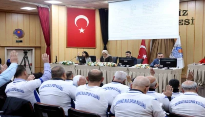 Akdenizin meclis üyelerinden spora ve sporculara formalı destek