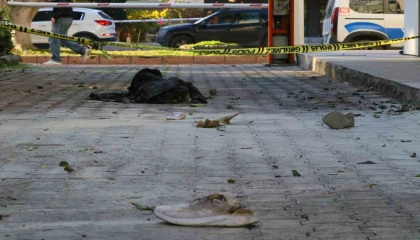 Antalyada eski eş faciası: 20 gün önce boşandığı karısını üzerine benzin dökerek yaktı