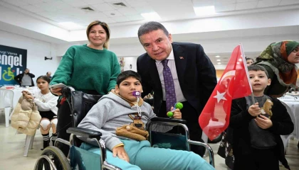 Başkan Böcek; “Engelsiz bir Antalya için çalışıyoruz