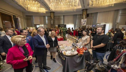 Başkan Seçer: Yeni yıl dünyaya mutluluk, huzur, barış ve kardeşlik getirsin