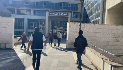 Boşanma aşamasındaki eşini öldüren şahıs tutuklandı