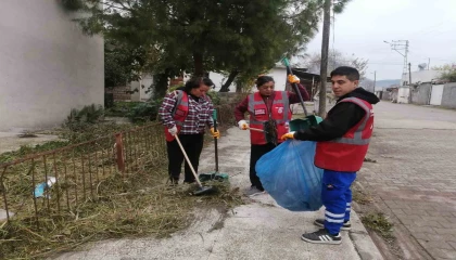 Ceyhan Belediyesinden kırsal mahallelere temizlik seferberliği