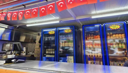 CHPli belediyeden vatandaşa ucuz içki hizmeti tepki gördü