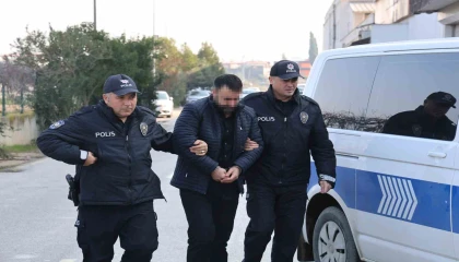 Cinsel istismar suçundan aranan hükümlü Yüreğir polisinden kaçamadı