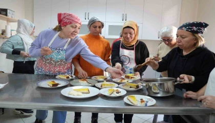 Çukurova Belediyesinin çikolata ve pasta yapma kursuna yoğun ilgi