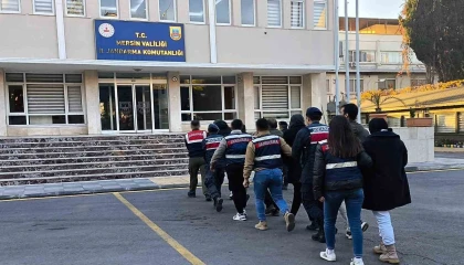 DEAŞın finans kaynaklarına operasyon: 7 şüpheli yakalandı