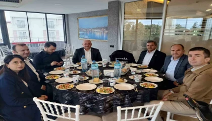 Eğitim Bir Sen Antalya Şubesinden Engelliler Günü buluşması