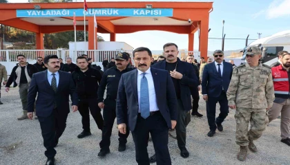 Hatay Valisi Masatlı: “Suriyeli misafirlerimizi karşı tarafa yolcu ederken her türlü ilgi alakayı gösteriyoruz”