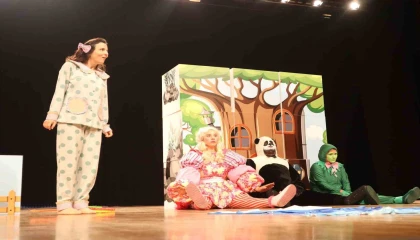 Kepez Kent Tiyatrosundan çocuklar için “Bu Benim Masalım”