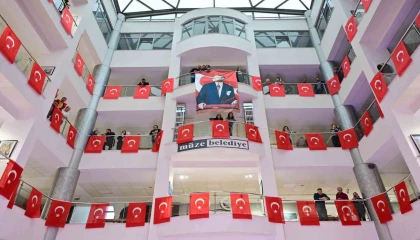 Kepezde mesai müzikle başlıyor