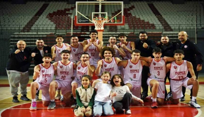 Kepezin genç basketçileri yarı finalde