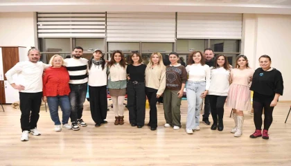 Konyaaltında geleceğin sanatçıları yetişiyor