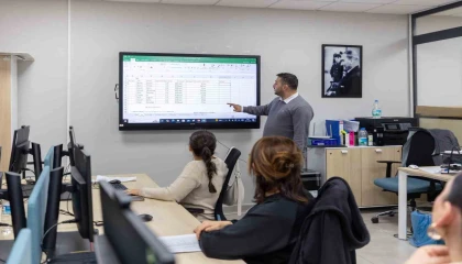 MERCEK Mesleki Eğitim Merkezlerinde ücretsiz bilgisayar kursu veriliyor