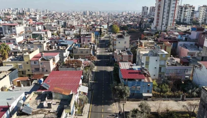 Mersinde asfalt çalışmaları sürüyor