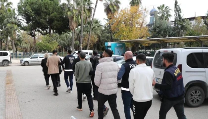 Mersinde sahte altın üretip kuyumculara satan 6 kişilik şebeke çökertildi