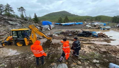 Turuncu kod uyarılı Antalyada 206 vakaya müdahale edildi