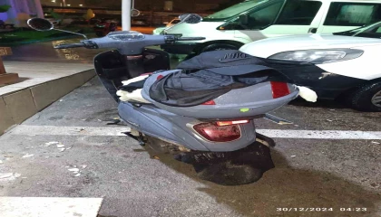 Yüreğirde iş yerlerini kurşunlayan 3 şüpheli polisin takibiyle yakalandı