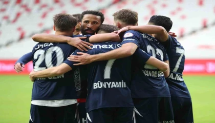 Ziraat Türkiye Kupası: Antalyaspor: 4 - Küçükçekmece Sinopspor: 1