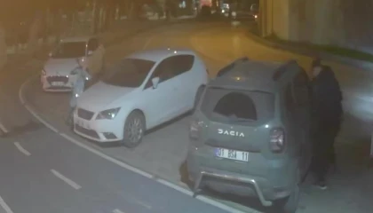 Adanada cipten hırsızlık anı kameraya yansıdı