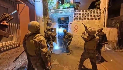 Adanada silah kaçakçılarına şafak operasyonu: 11 şüpheli tutuklandı