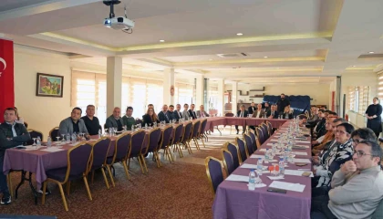 Alanya Belediyesinden çevre ve iklim değişikliğine dikkat çeken çalıştay