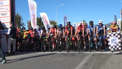 Alanyada Türkiye Bisiklet Kupası 1. Etap Puanlı Yol Yarışı başladı