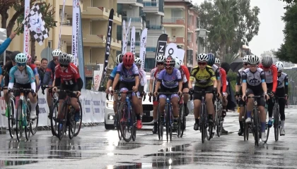 Alanyada Türkiye Bisiklet Kupası 1. Etap Puanlı Yol Yarışları Kriteryum etabıyla sona erdi