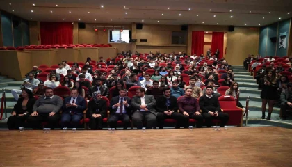 Antalya Büyükşehir Belediyesinden “Yerel Gençlik Politikası Programı”