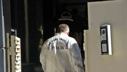 Antalyada 19 yaşındaki Hiranur, yalnız yaşadığı evde ölü bulundu