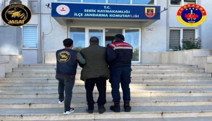 Antalyada 72 saatte toplam 176 firari yakalandı