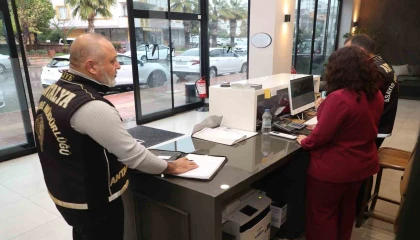 Antalyada günübirlik konaklama yerleri ve araç kiralama firmaları denetlendi