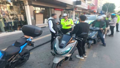 Antalyada motosiklet hırsızlıklarına yönelik operasyonda 17 gözaltı