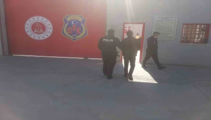 Arsuzda bıçakla yaralama olayının şüphelisi tutuklandı