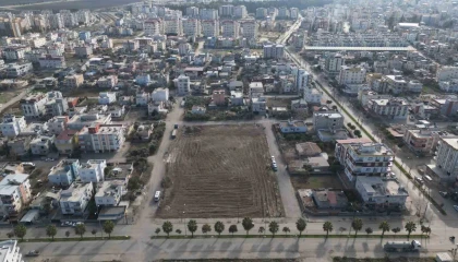 Başkan Kadir Aydardan Ceyhana Üçüncü Kent Meydanı Müjdesi