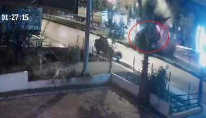 Demrede 1 kişinin hayatını kaybettiği kaza güvenlik kamerasında