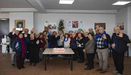 Emekliler, yeni yıla emekli evlerinde girdi