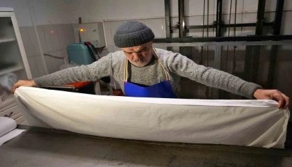 Garsonluk ve ambulans şoförlüğünden uluslararası gassallığa