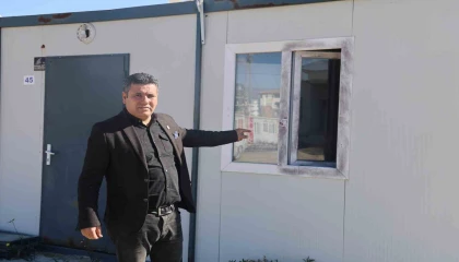 Hırsızlar tarafından çalınan Memleket Partisi konteyneri bu kez soyuldu