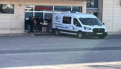 Kanlı biten polis çağırma kavgasında genç babanın cenazesi teslim alındı