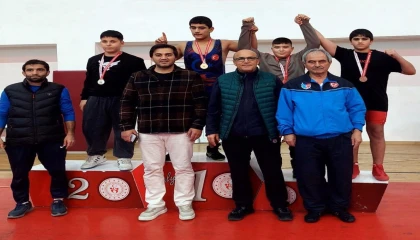 Kepezli güreşçilerden 2 altın, 3 gümüş madalya
