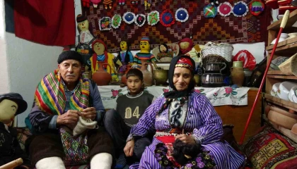 Köyün kültür elçileri Koçak çifti, Yörük mirasını yaşatıyor