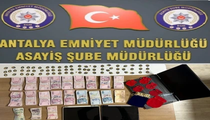 Kuyumcuları sahte altınla dolandırdılar, otel odasında yakalandılar