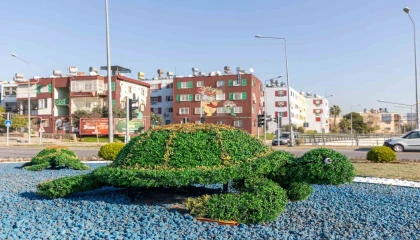 Mersinde kavşaklar estetik dokunuşlarla güzelleşiyor